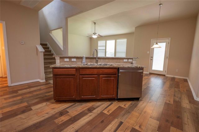 2070 Intrepid DR, Buda, TX 78610