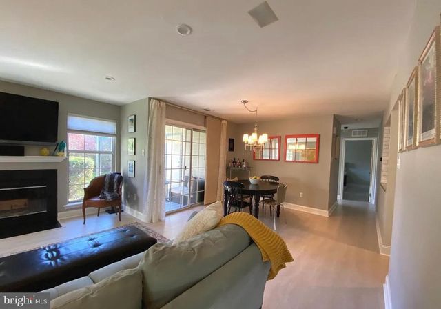 15 ANDOVER PL, Robbinsville, NJ 08691
