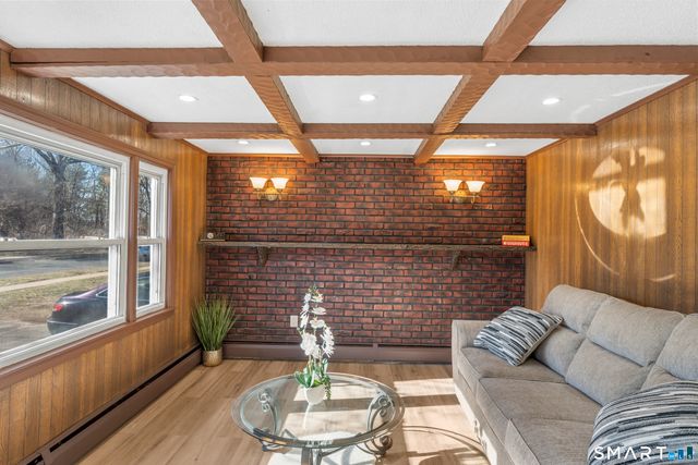 246 Main Street, East Hartford, CT 06118