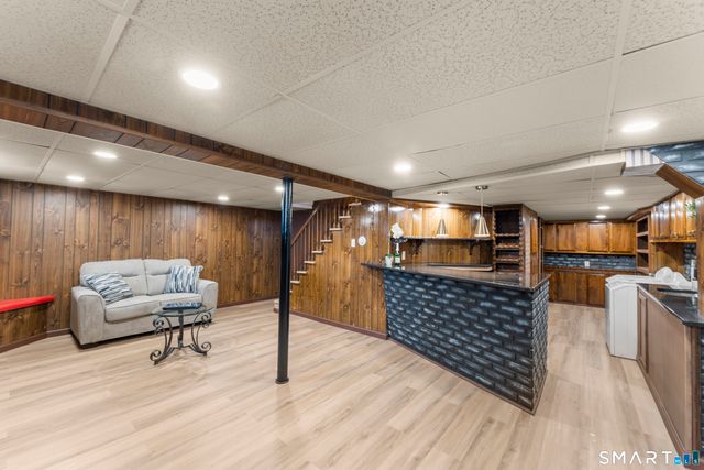 246 Main Street, East Hartford, CT 06118