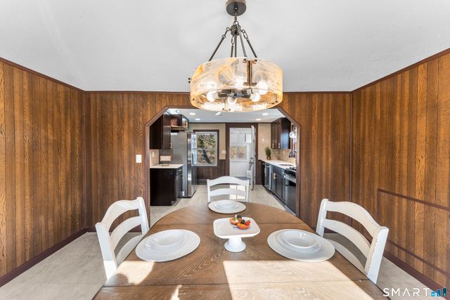 246 Main Street, East Hartford, CT 06118