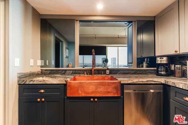 2170 E Century Parkway 1805, Los Angeles, CA 90067