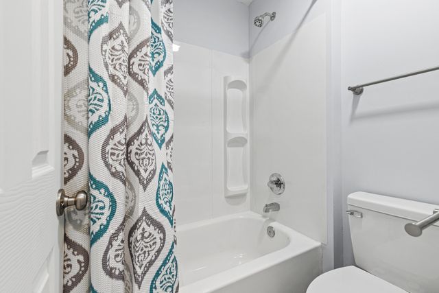 210 Pelham Road 109B, Fort Walton Beach, FL 32547