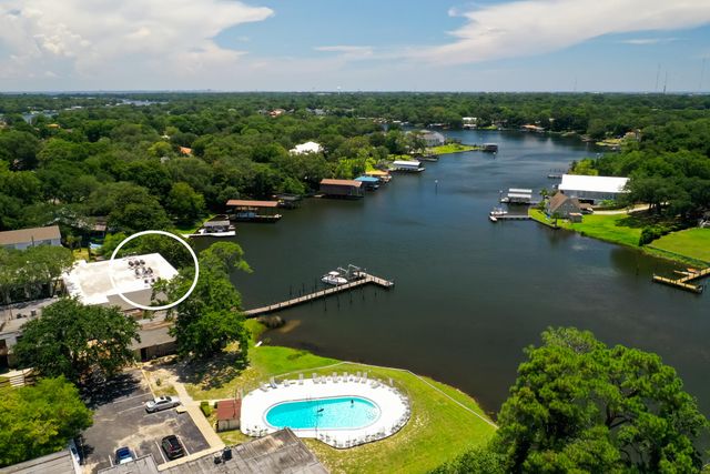 210 Pelham Road 109B, Fort Walton Beach, FL 32547