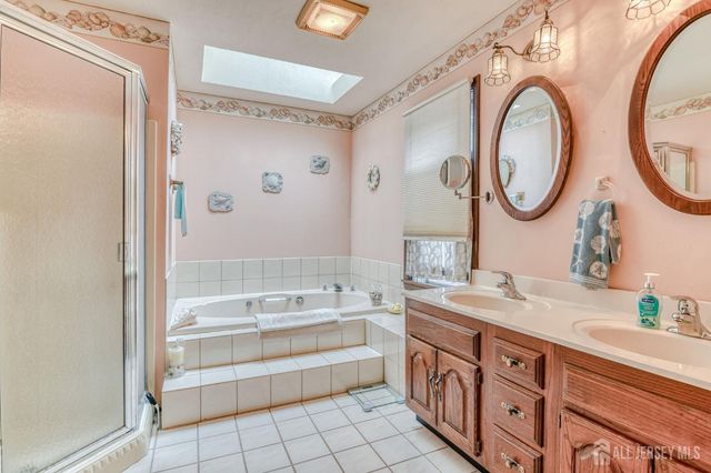 12 Church Lane, East Brunswick, NJ 08816