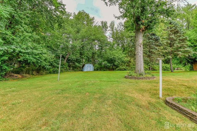 12 Church Lane, East Brunswick, NJ 08816