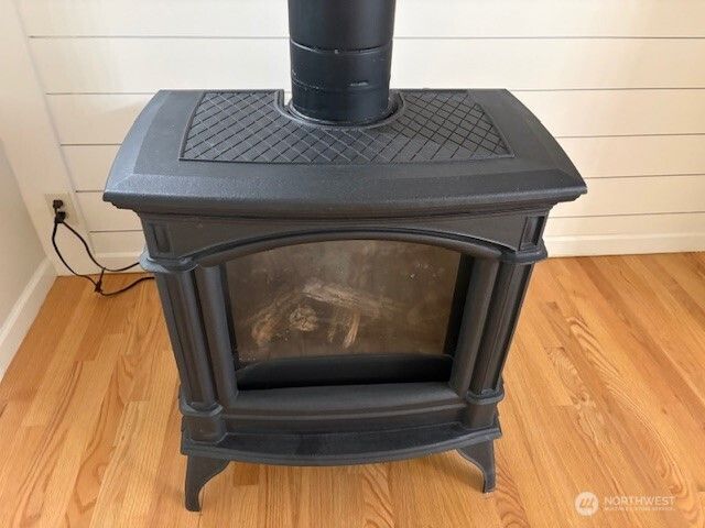 828 Island Blvd, Fox Island, WA 98333