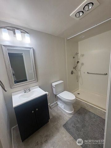 828 Island Blvd, Fox Island, WA 98333