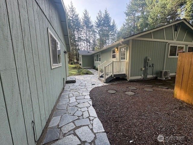 828 Island Blvd, Fox Island, WA 98333