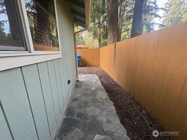 828 Island Blvd, Fox Island, WA 98333