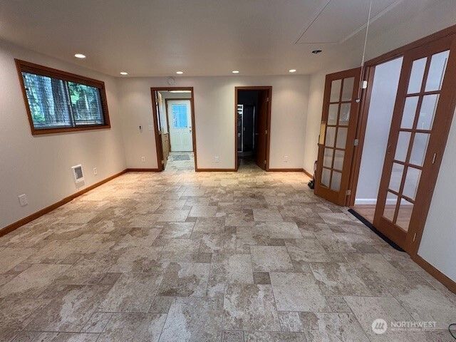 828 Island Blvd, Fox Island, WA 98333