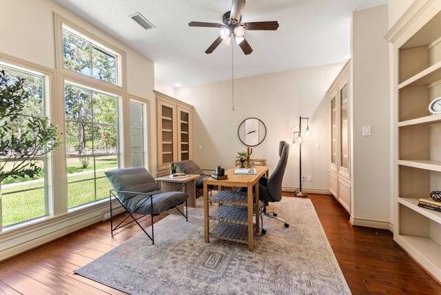 8711 Sendera Drive, Magnolia, TX 77354