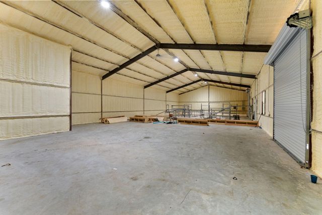 8711 Sendera Drive, Magnolia, TX 77354
