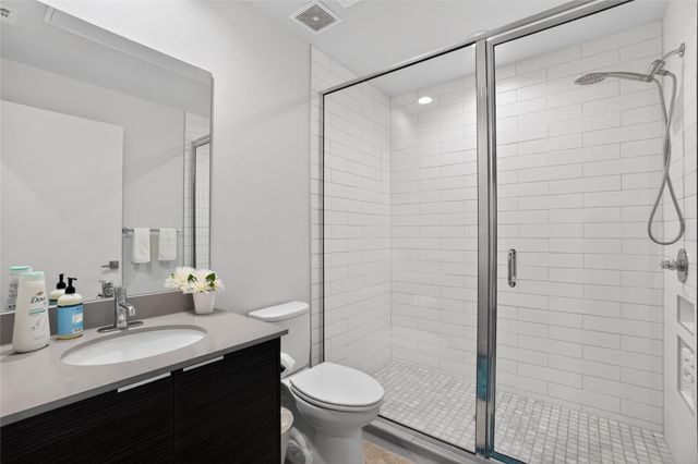 1800 E 4th ST 202, Austin, TX 78702