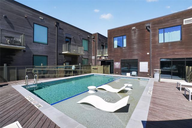 1800 E 4th ST 202, Austin, TX 78702
