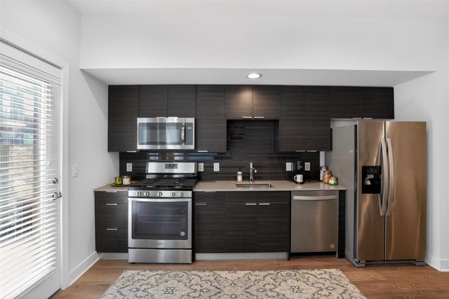 1800 E 4th ST 202, Austin, TX 78702