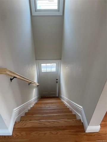 21 Maryland Avenue C, Long Beach, NY 11561