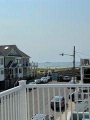 21 Maryland Avenue C, Long Beach, NY 11561