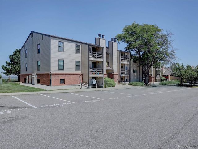 579 Wright Street 202, Lakewood, CO 80228