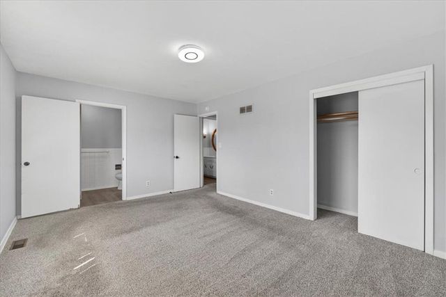 4302-4 NW 56 Street, Kansas City, MO 64151