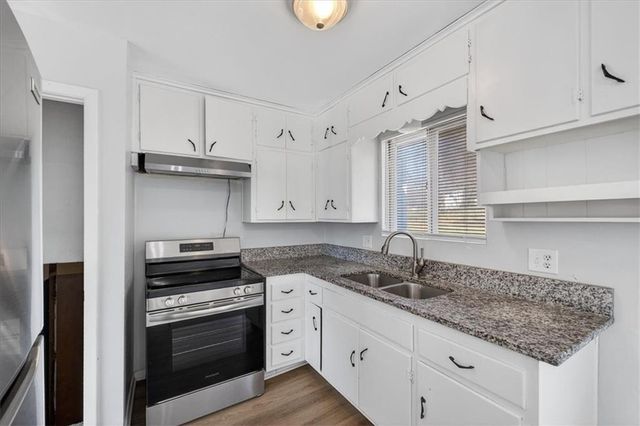 4302-4 NW 56 Street, Kansas City, MO 64151