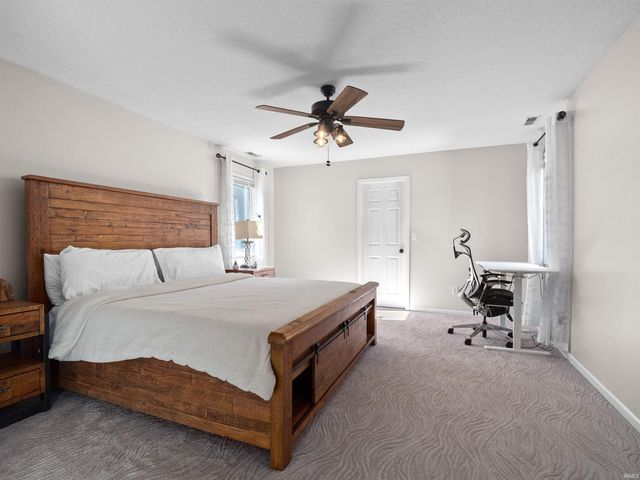 5215 Keswick Lane, Fort Wayne, IN 46835