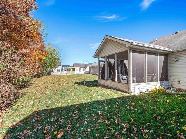 5215 Keswick Lane, Fort Wayne, IN 46835