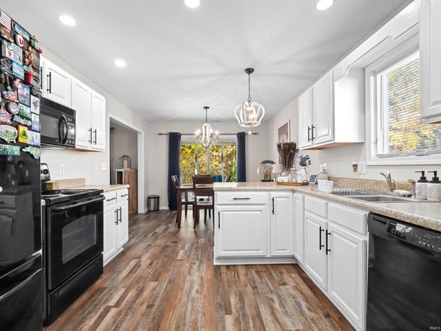 5215 Keswick Lane, Fort Wayne, IN 46835