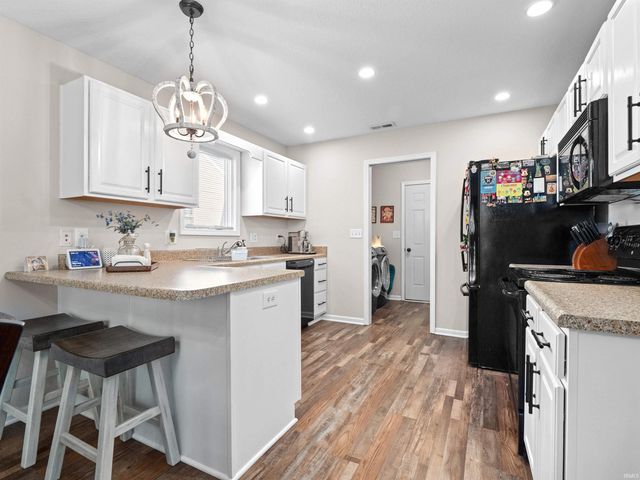 5215 Keswick Lane, Fort Wayne, IN 46835
