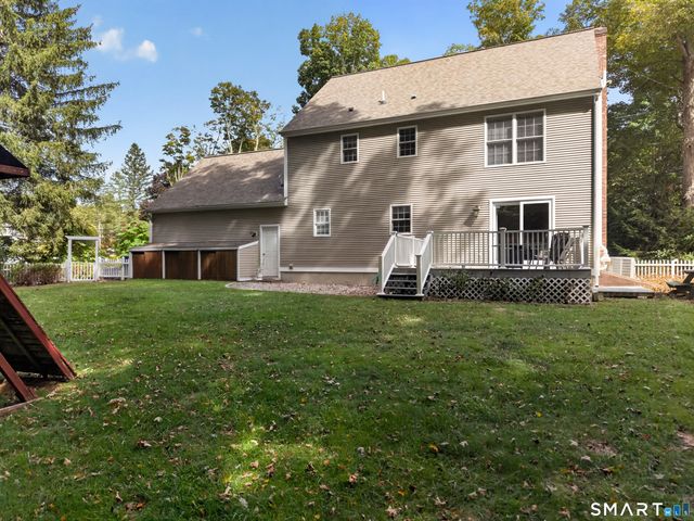 589 Town Street, East Haddam, CT 06423