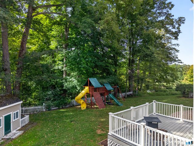 589 Town Street, East Haddam, CT 06423