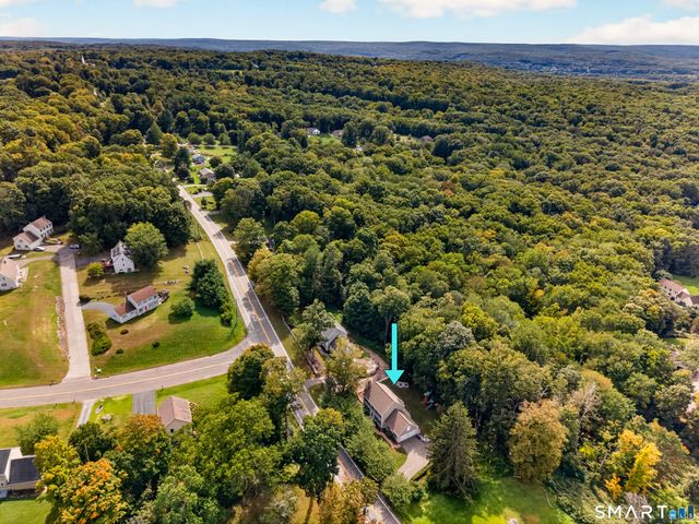 589 Town Street, East Haddam, CT 06423