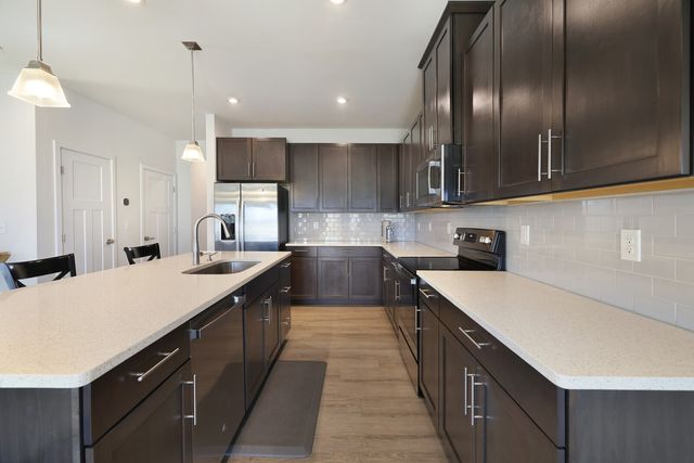 733 Lipizanner Ln, Smyrna, TN 37167