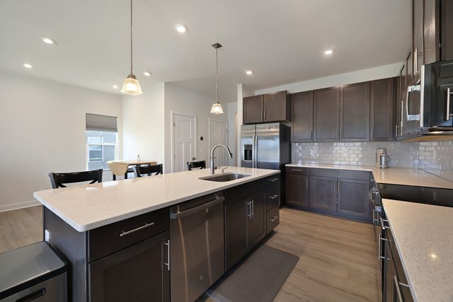 733 Lipizanner Ln, Smyrna, TN 37167