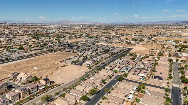 5774 Sierra Medina Avenue, Las Vegas, NV 89139