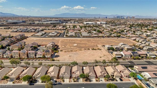 5774 Sierra Medina Avenue, Las Vegas, NV 89139