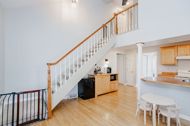 938 Aberdeen Drive, Crystal Lake, IL 60014