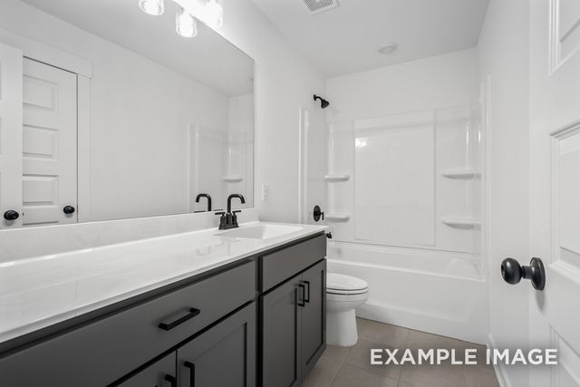 2882 Barnwood Rd, Gallatin, TN 37066