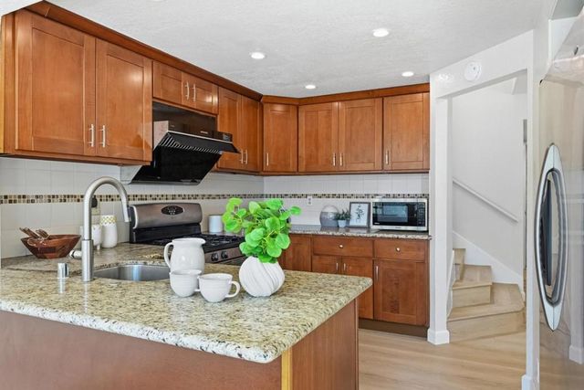 1527 Goody Lane, San Jose, CA 95131