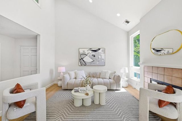1527 Goody Lane, San Jose, CA 95131