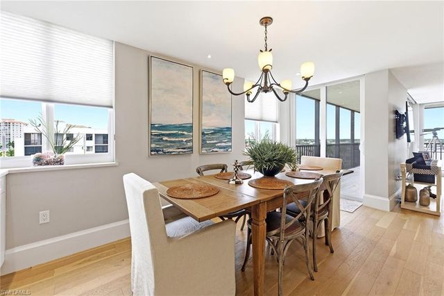 10420 Gulf Shore DR 161, Naples, FL 34108