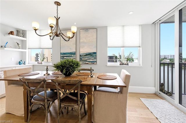 10420 Gulf Shore DR 161, Naples, FL 34108