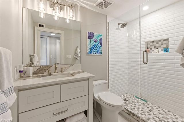 10420 Gulf Shore DR 161, Naples, FL 34108
