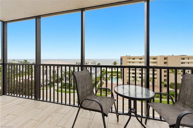 10420 Gulf Shore DR 161, Naples, FL 34108