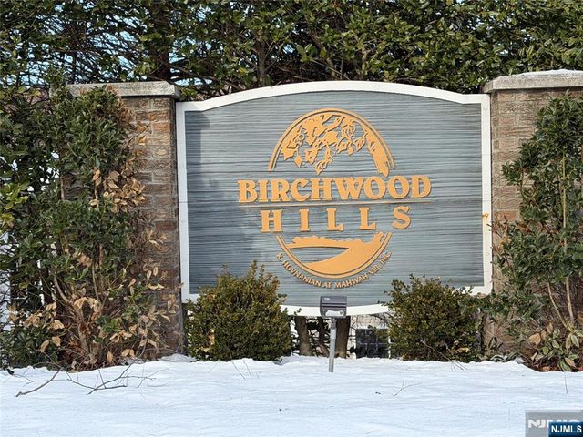 473 Mahogany Court 473, Mahwah, NJ 07430