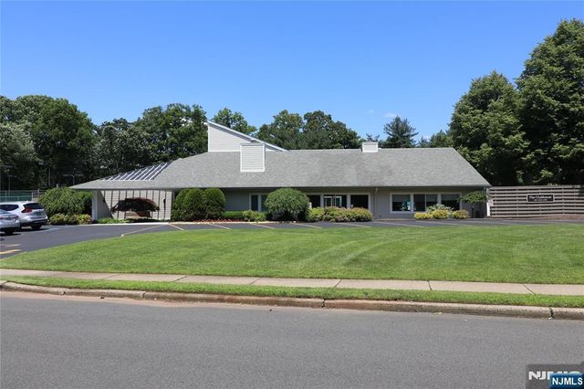 473 Mahogany Court 473, Mahwah, NJ 07430