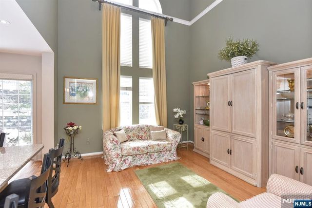 473 Mahogany Court 473, Mahwah, NJ 07430