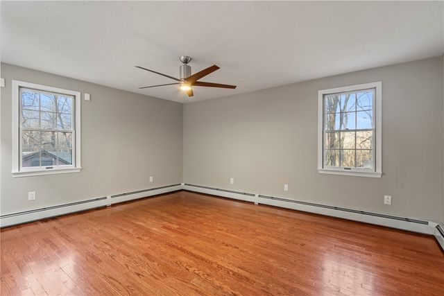 42 Belfield Drive, Johnston, RI 02919