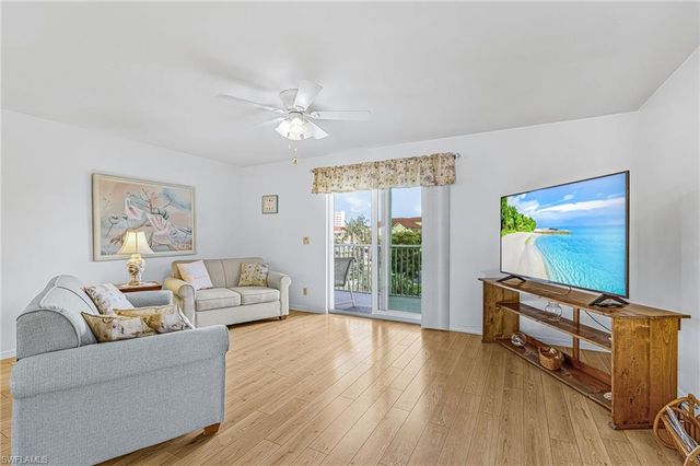 4591 Bay Beach LN 393, Fort Myers Beach, FL 33931