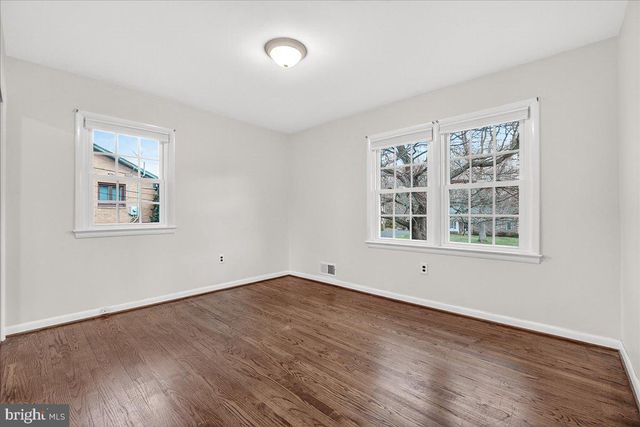 15016 TIMBERLAKE DR, Silver Spring, MD 20905